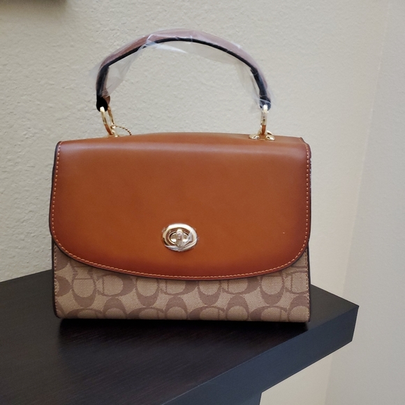 Luxury Women's Handbags - Picture 1 of 13